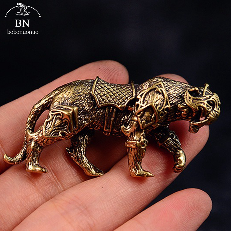 Figurita Miniatura de Tigre de - Retro Gaming Decor reseña y precio